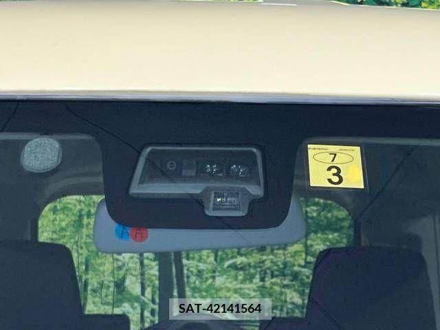 Suzuki SPACIA 2018-07 329652-4