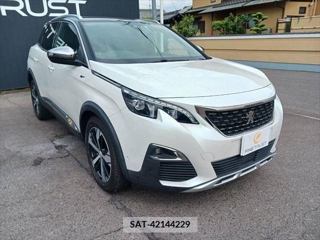 Peugeot 3008 2018-03 281390-2