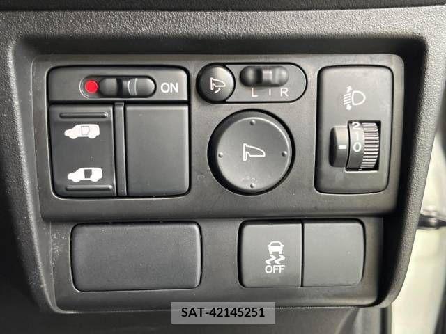 Honda FREED SPIKE 2011-11 302835-3