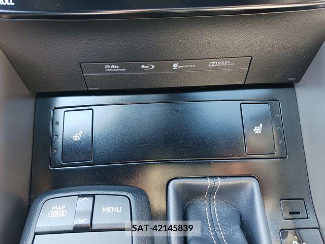 Lexus IS 2013-03 208195-16