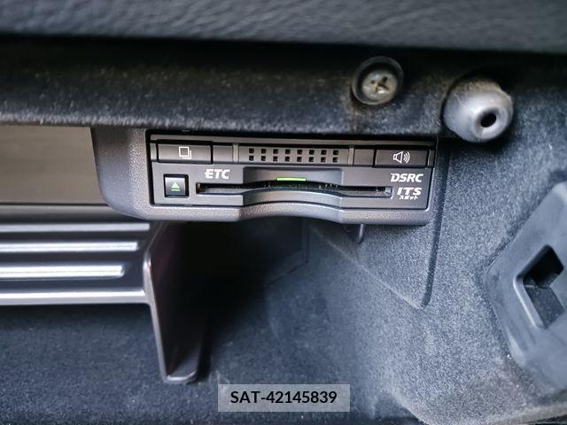 Lexus IS 2013-03 208195-17