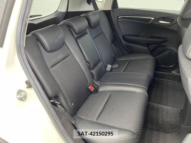 Honda FIT 2014-08 328800-9