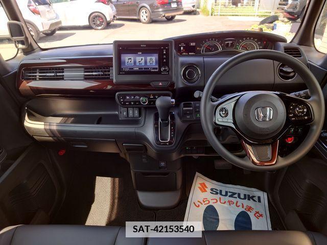 Honda N BOX CUSTOM 2023-01 364835-1