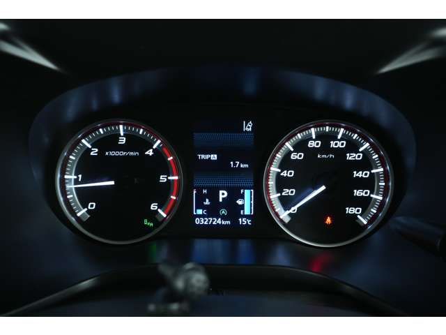 Mitsubishi DELICA D5 2022-09 191419-12