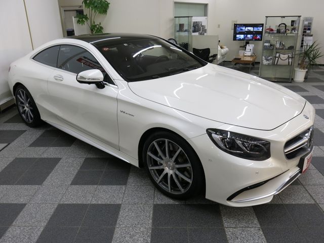 Amg S-CLASS 2015-03 185094-3