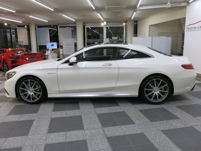 Amg S-CLASS 2015-03 185094-11