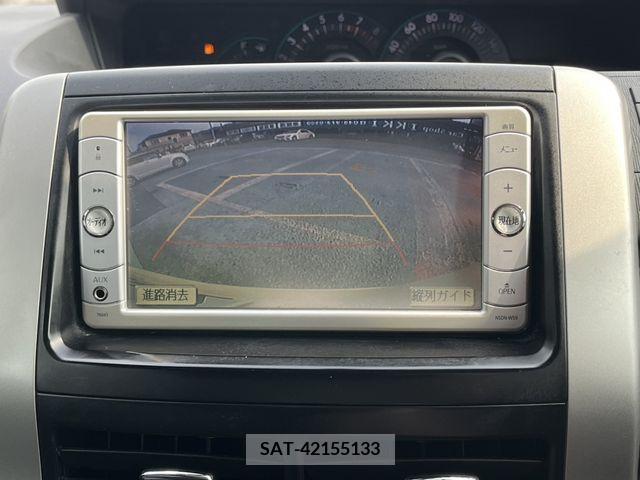 Toyota VOXY 2009-10 345817-11
