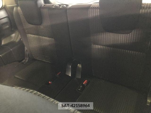 Toyota VOXY 2019-07 348593-16