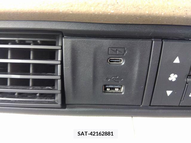 Honda N BOX 2024-05 346984-14