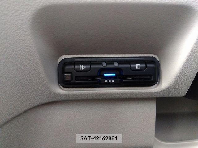 Honda N BOX 2024-05 346984-12