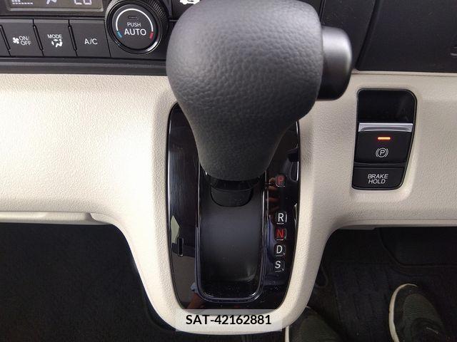 Honda N BOX 2024-05 346984-7