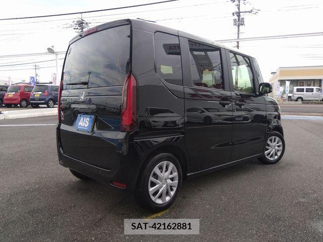 Honda N BOX 2024-05 346984-1