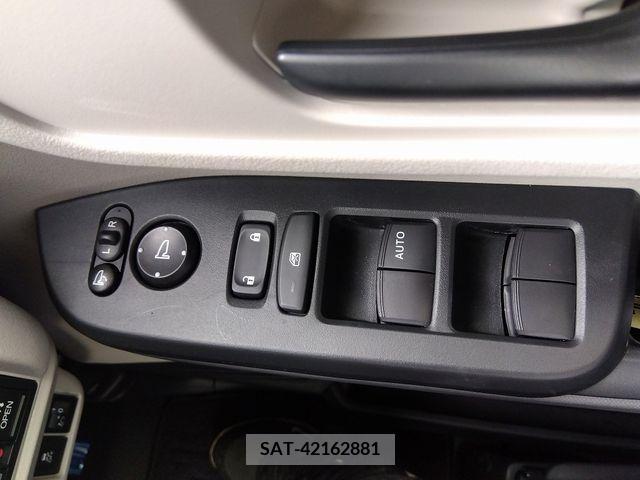Honda N BOX 2024-05 346984-24