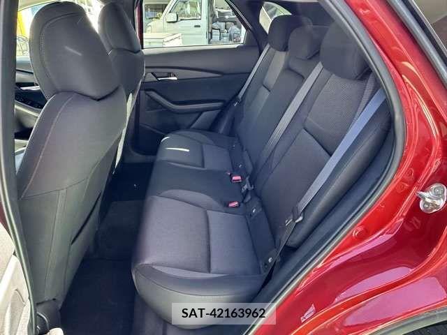 Mazda CX-30 2022-11 217847-5