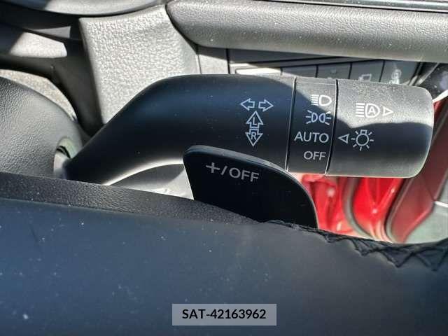 Mazda CX-30 2022-11 217847-16