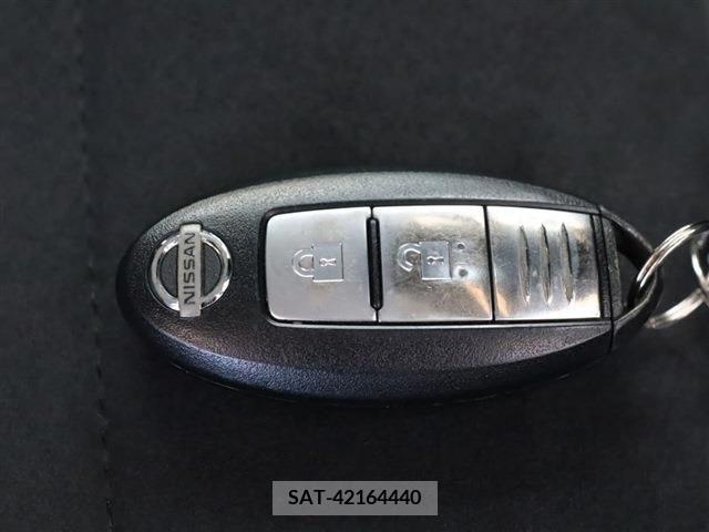 Nissan NOTE 2015-05 392938-16