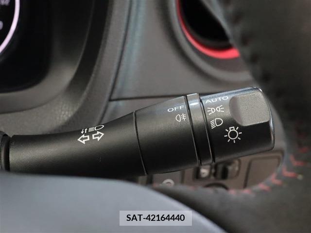 Nissan NOTE 2015-05 392938-29