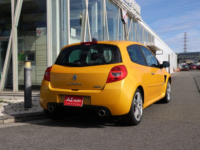 Renault LUTECIA 2010-11 189573-2