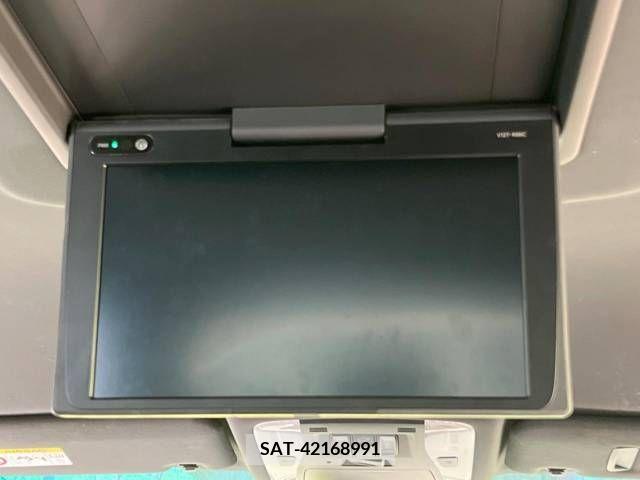 Toyota VELLFIRE 2017-10 299404-4