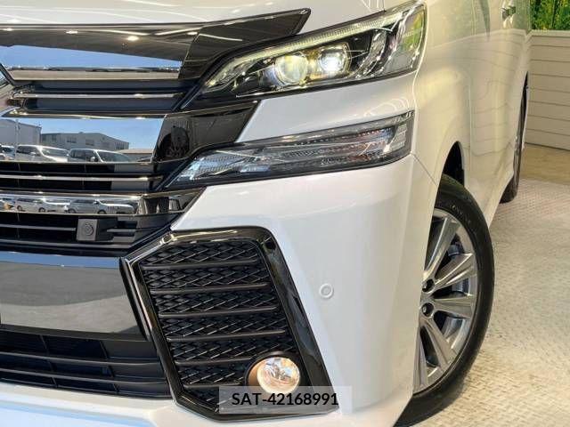 Toyota VELLFIRE 2017-10 299404-13