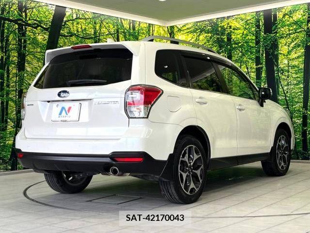 Subaru FORESTER 2016-03 348697-17