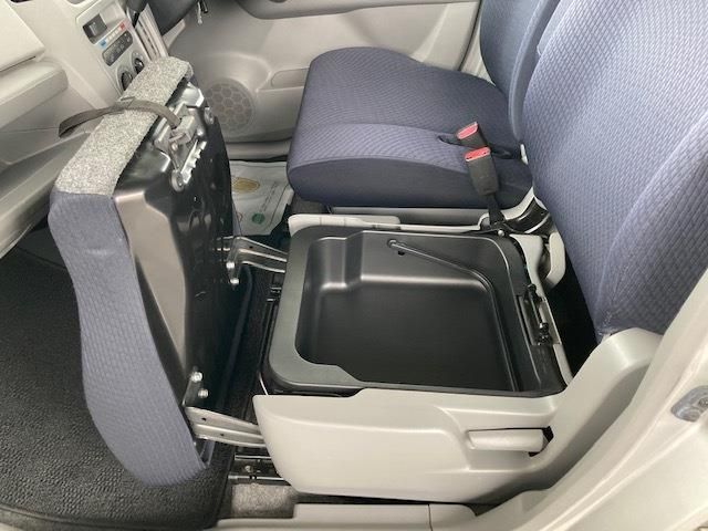 Suzuki WAGON R 2011-03 8461-21
