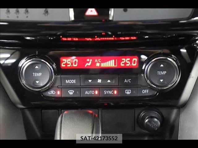 Mitsubishi ECLIPSE CROSS 2020-07 202900-7