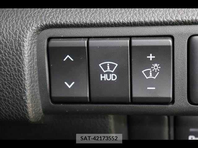 Mitsubishi ECLIPSE CROSS 2020-07 202900-6