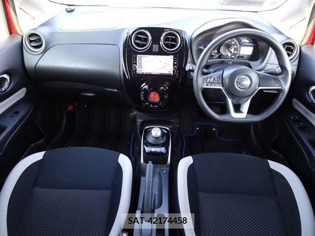 Nissan NOTE 2018-03 305427-9