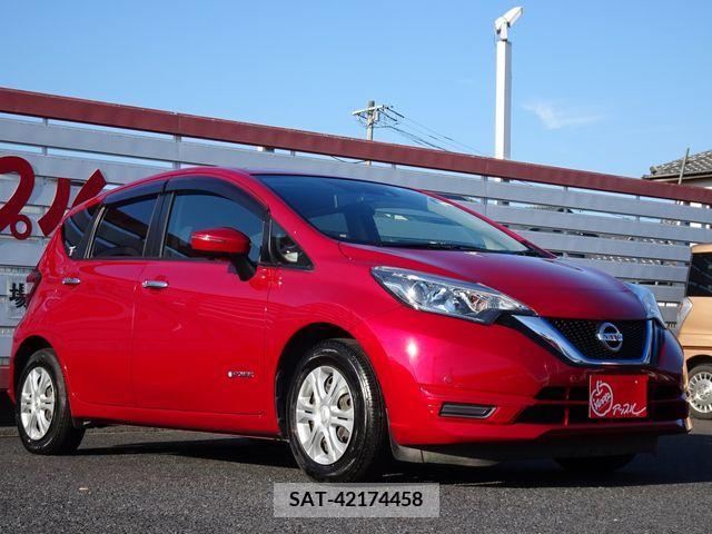Nissan NOTE 2018-03 305427-2