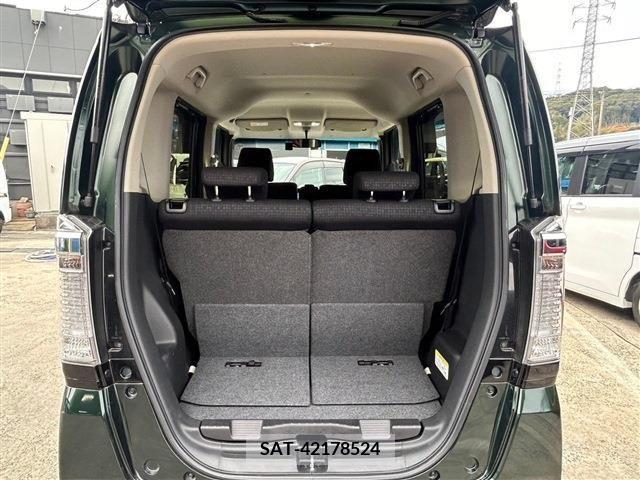 Honda N BOX CUSTOM 2017-04 215271-7
