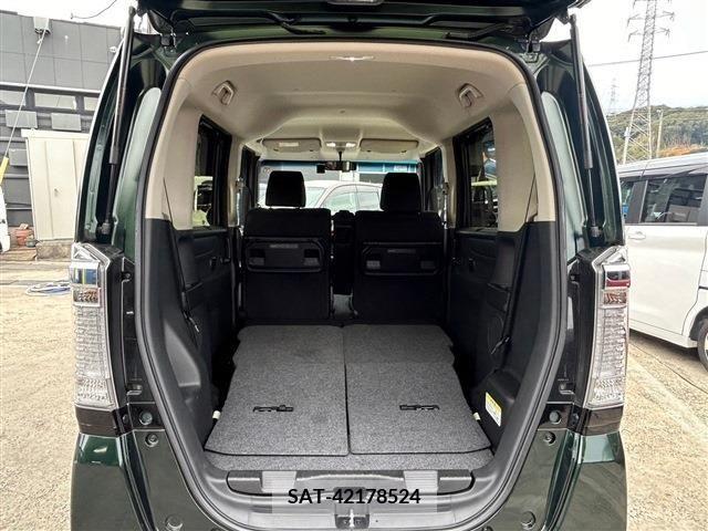 Honda N BOX CUSTOM 2017-04 215271-8
