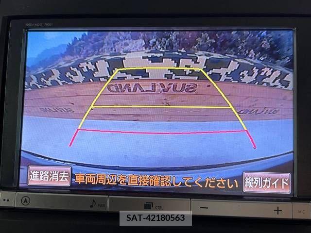 Toyota ALPHARD 2013-08 299917-3