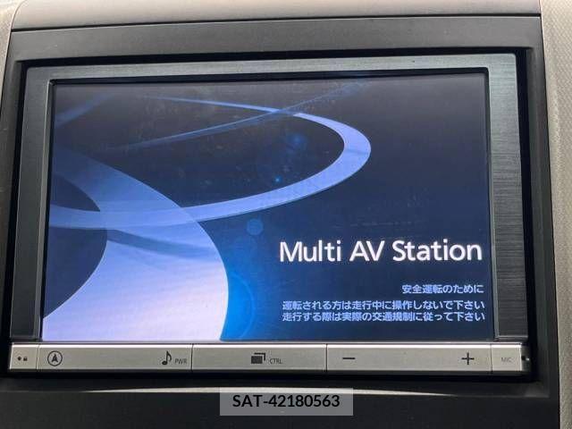 Toyota ALPHARD 2013-08 299917-2