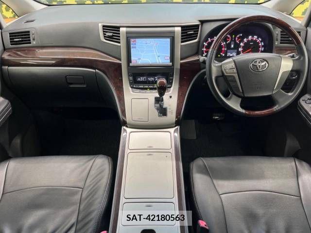 Toyota ALPHARD 2013-08 299917-1
