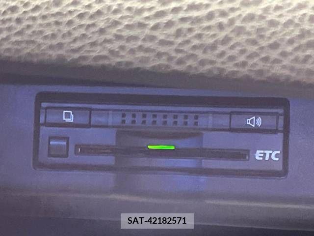 Toyota HARRIER 2015-02 223570-6