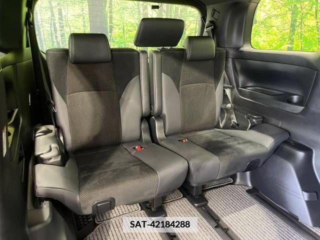Toyota ALPHARD 2021-12 341726-10