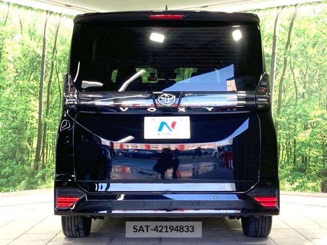 Toyota VOXY 2022-03 288957-15