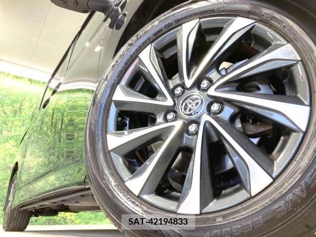 Toyota VOXY 2022-03 288957-12