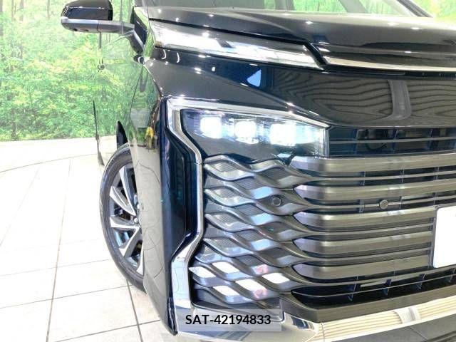 Toyota VOXY 2022-03 288957-11
