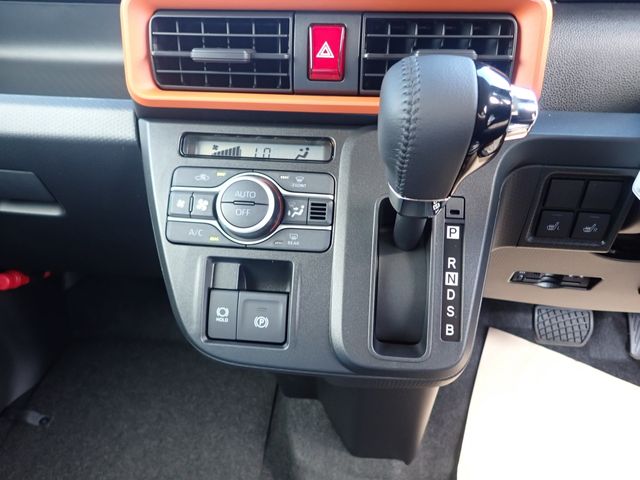 Daihatsu TANTO 2023-07 8568-15