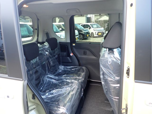 Daihatsu TANTO 2023-07 8568-10