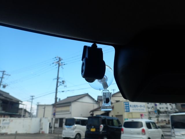 Daihatsu TANTO 2023-07 8568-17