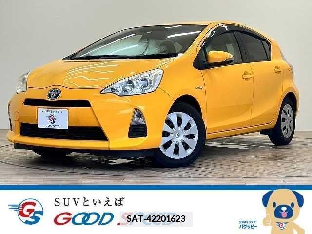 Toyota AQUA 2013-12 376174-0