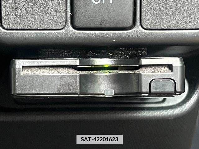 Toyota AQUA 2013-12 376174-5