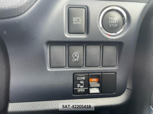 Toyota VOXY 2014-11 327555-3