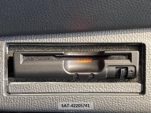 Nissan ROOX 2013-03 324234-5