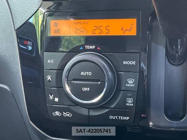 Nissan ROOX 2013-03 324234-4