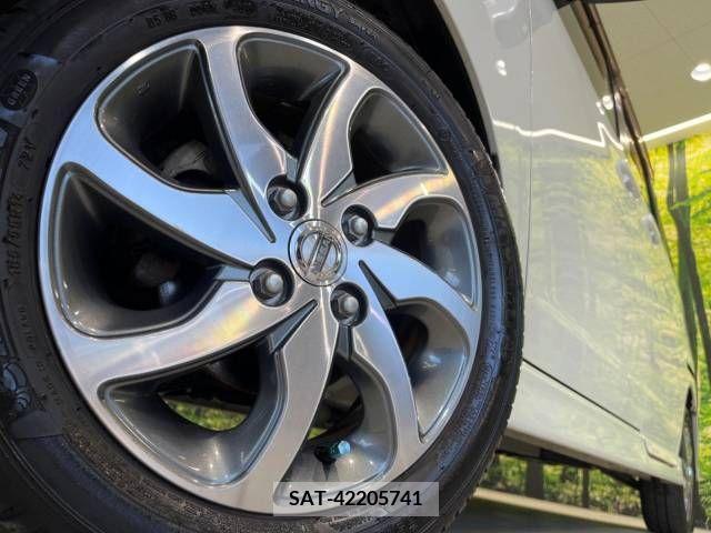 Nissan ROOX 2013-03 324234-9