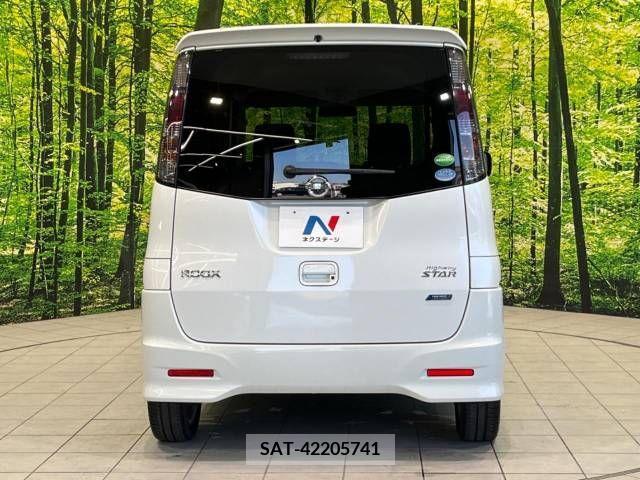 Nissan ROOX 2013-03 324234-15